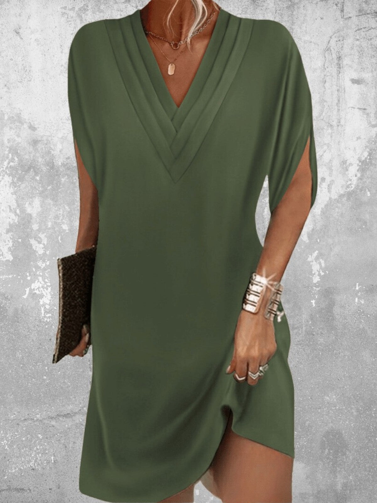Aurela | Effortless Elegance Shift Dress
